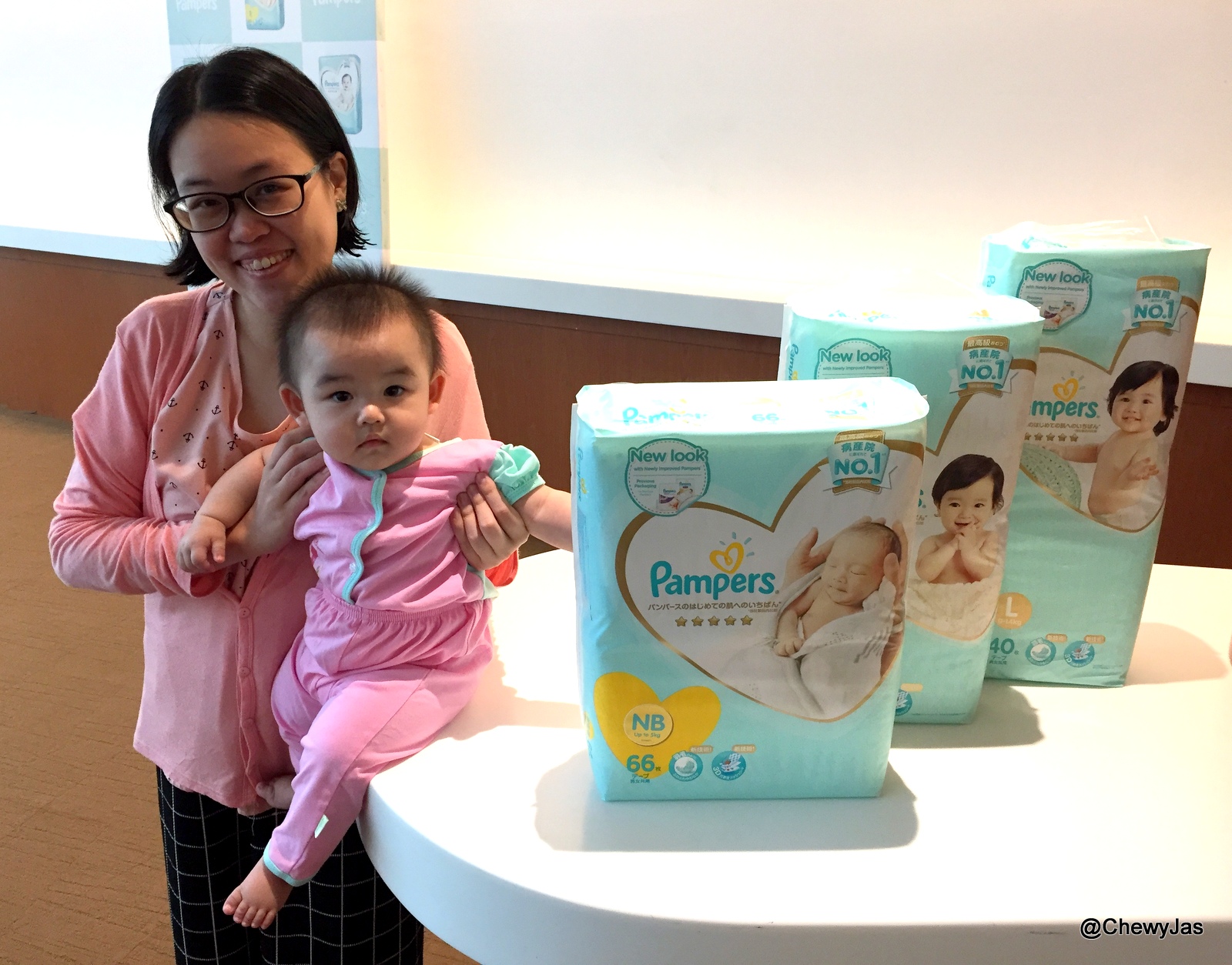 pampers pieluchomajtki midi 3