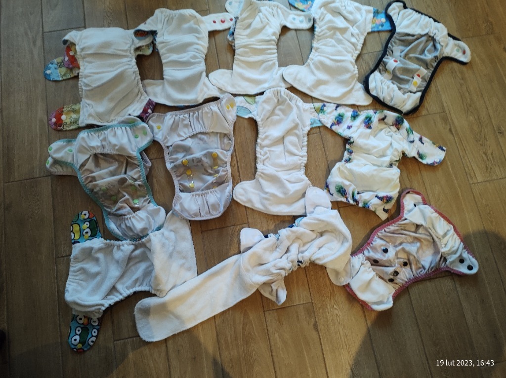 pampers swim diapers